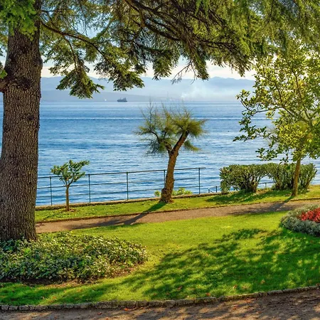 Daire Edita By Interhome Lovran