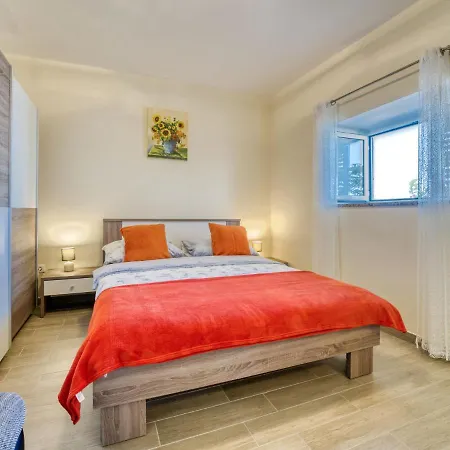 Edita By Interhome